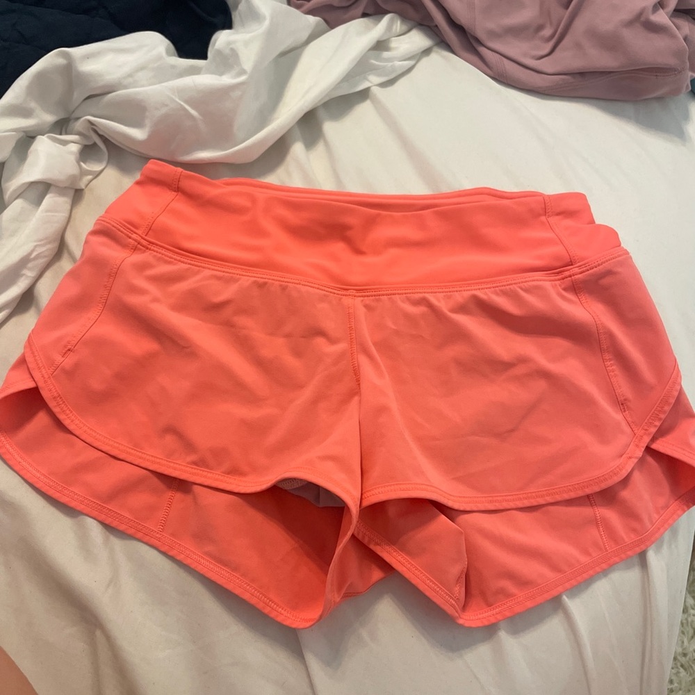 Lululemon speed up shorts 2.5”